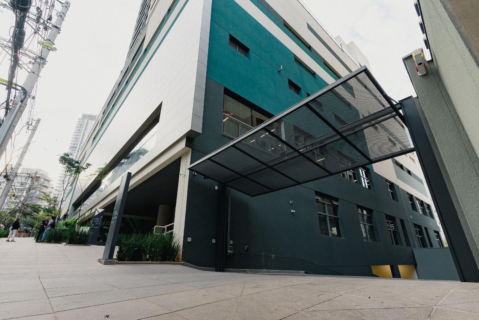 Luxo 5 Passos Do Metro V Madalena C/piscina Apartamento São Paulo