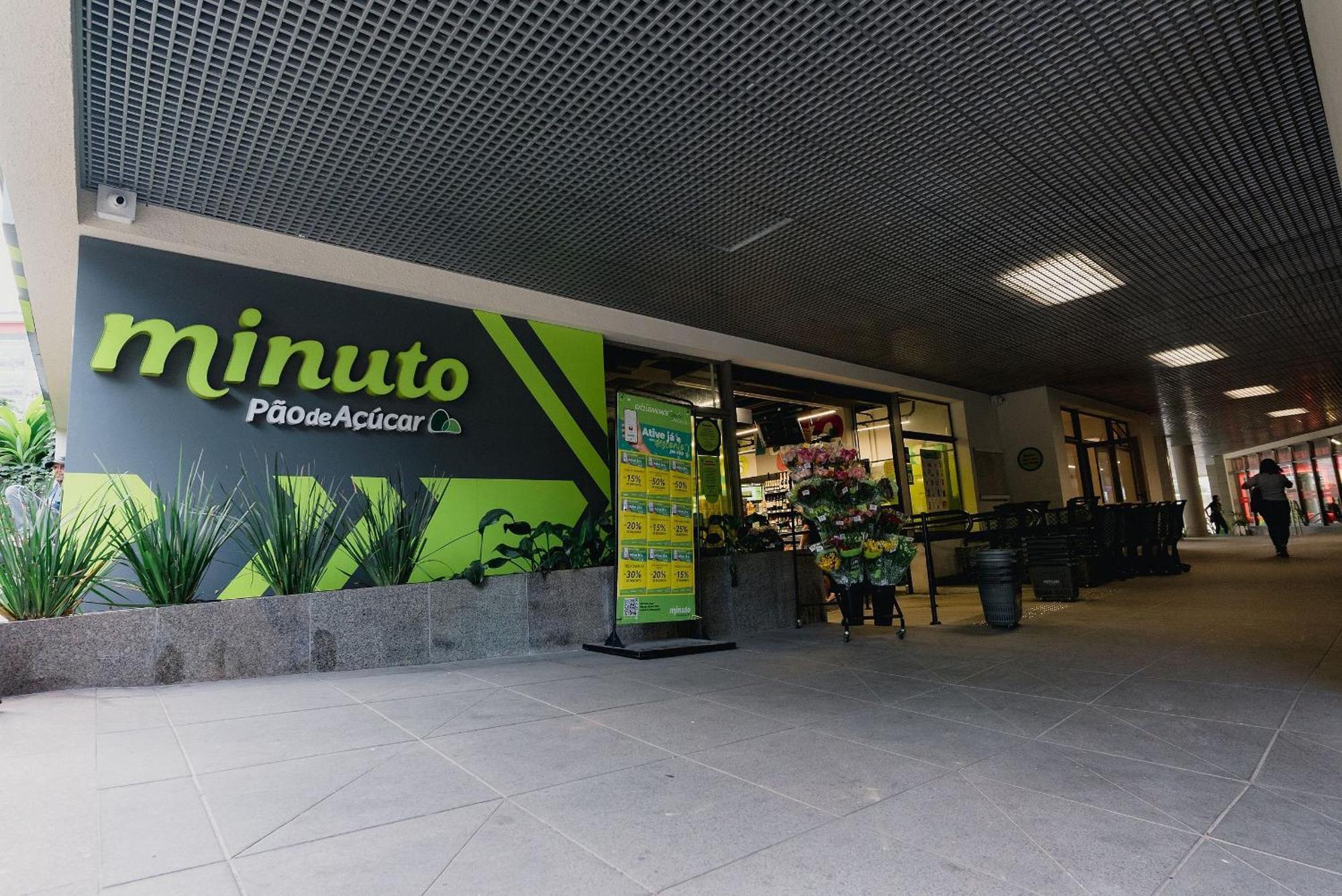 Apartamento Luxo 5 Passos Do Metro V Madalena C/piscina São Paulo